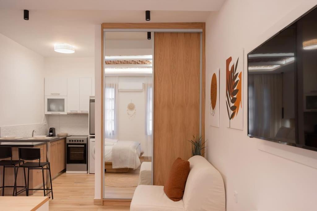 Boutique 27, Luxury Apartment. Яніна Екстер'єр фото